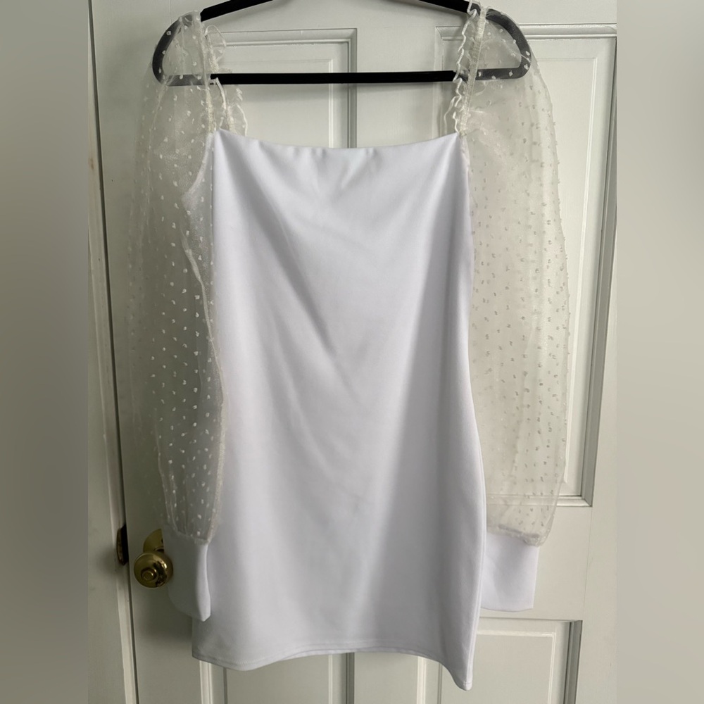 Lucy in the Sky, white bodycon dress